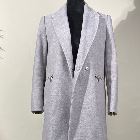 Knee Length Grey Coat - Picture 3 of 5